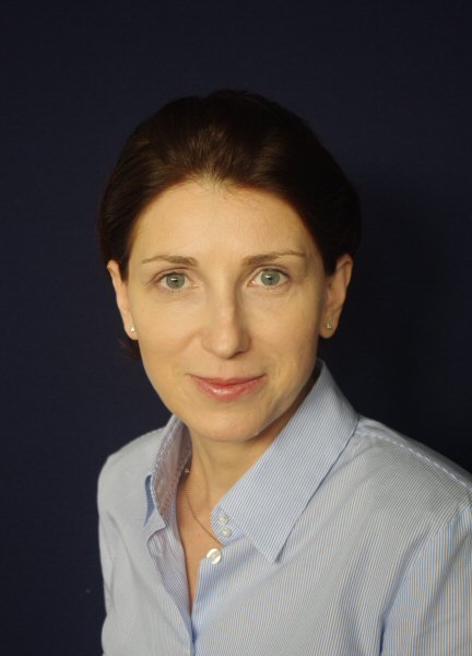 Elena Debbaut, turnaround consultant